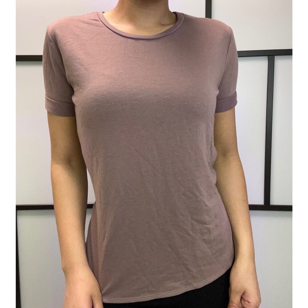 Women's Top short sleeve high low size M